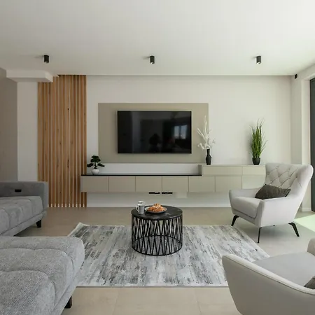 Beautiful In With Kitchen